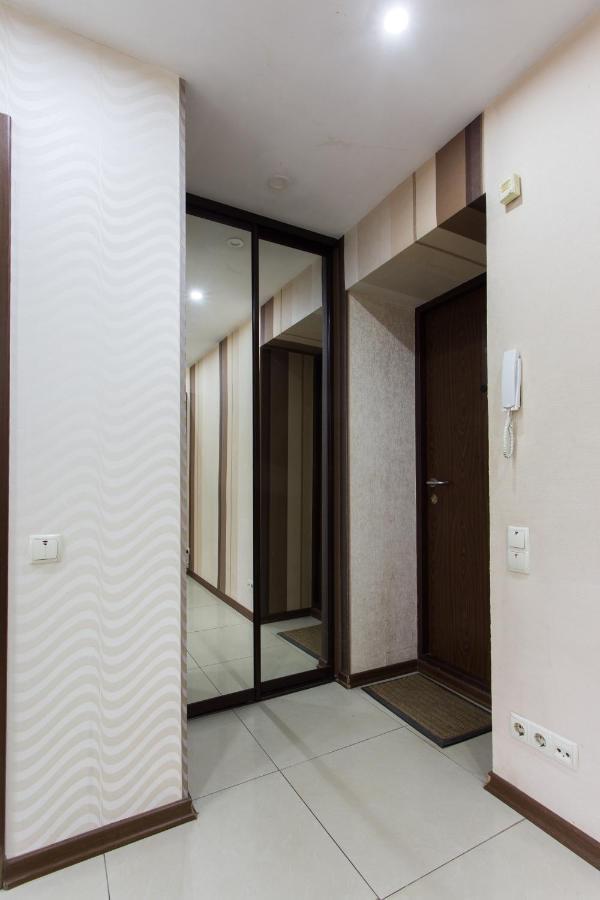 Botanical garden area Apartment Harkiv Exterior foto