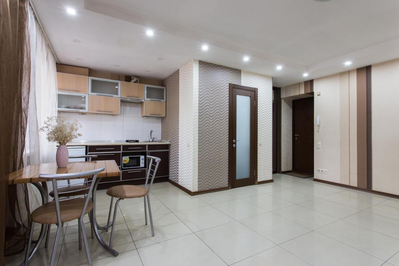 Botanical garden area Apartment Harkiv Exterior foto
