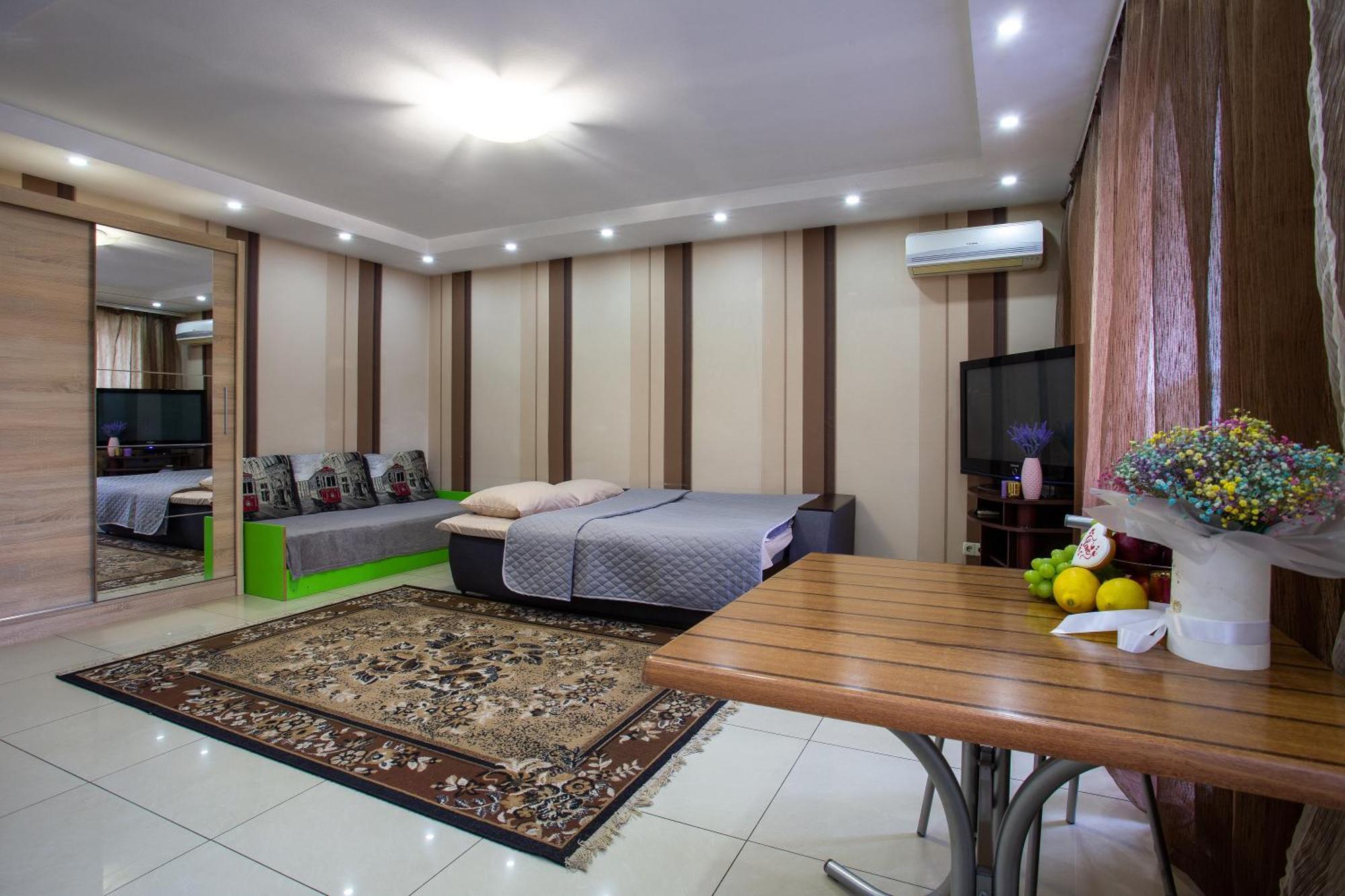 Botanical garden area Apartment Harkiv Exterior foto