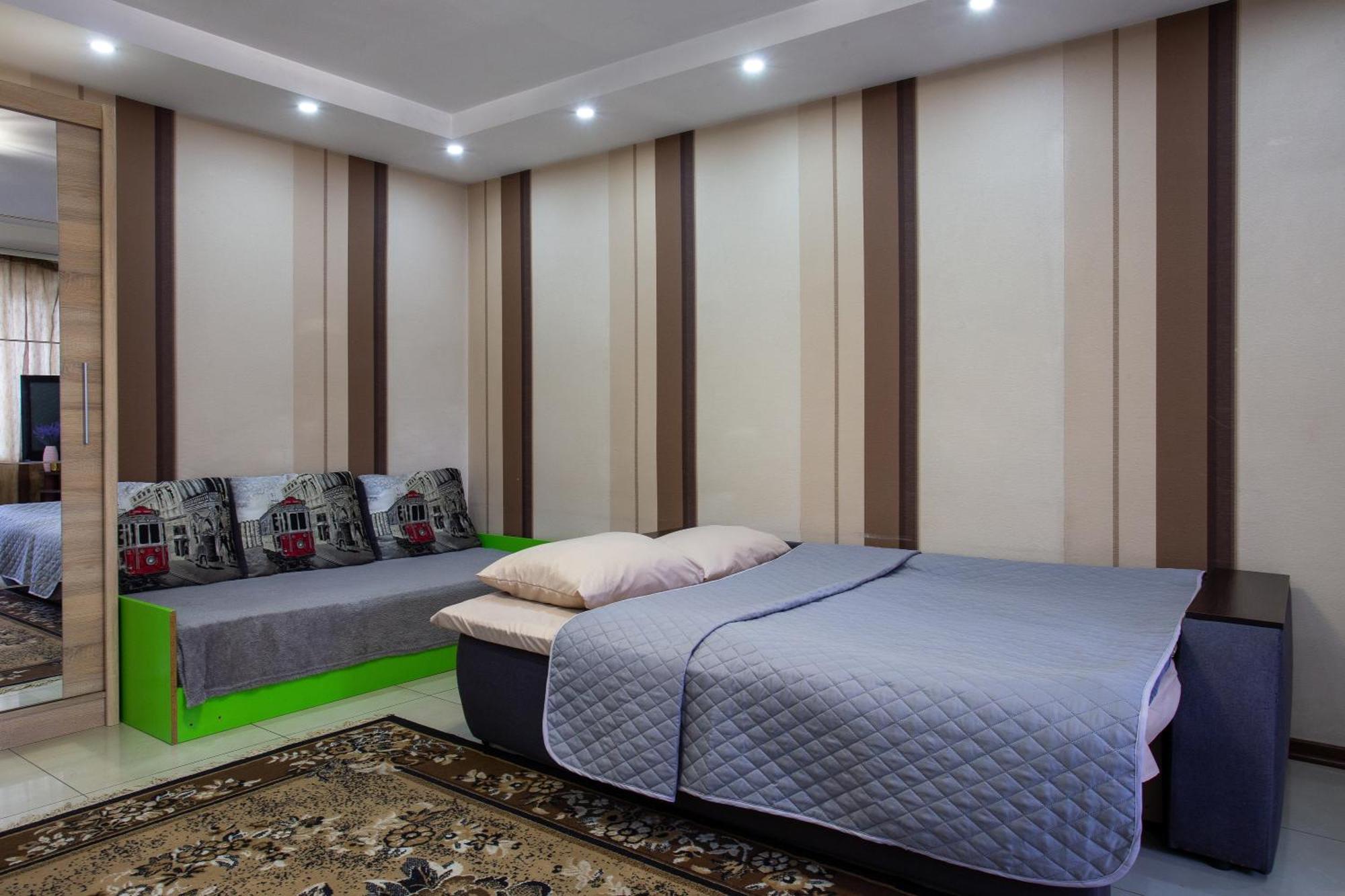 Botanical garden area Apartment Harkiv Exterior foto