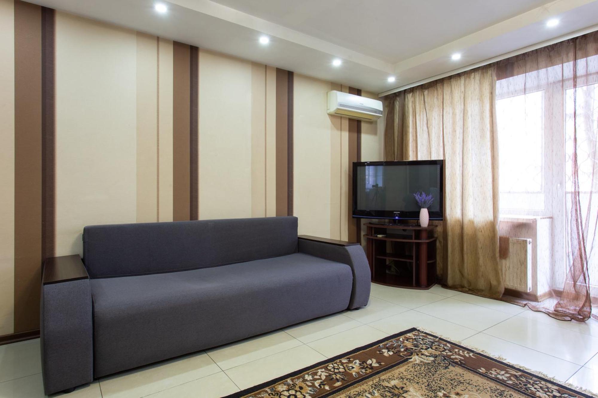 Botanical garden area Apartment Harkiv Exterior foto